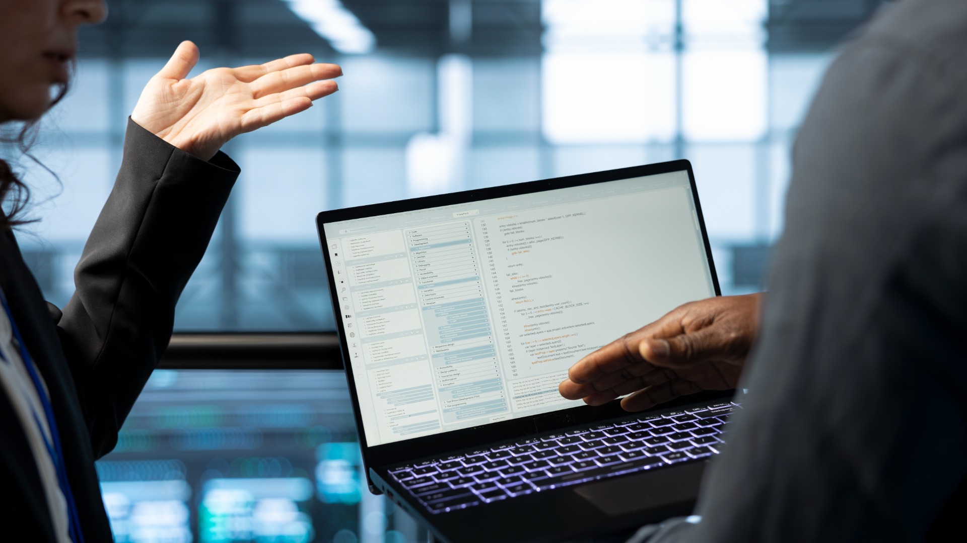 employees using sharepoint for video streaming