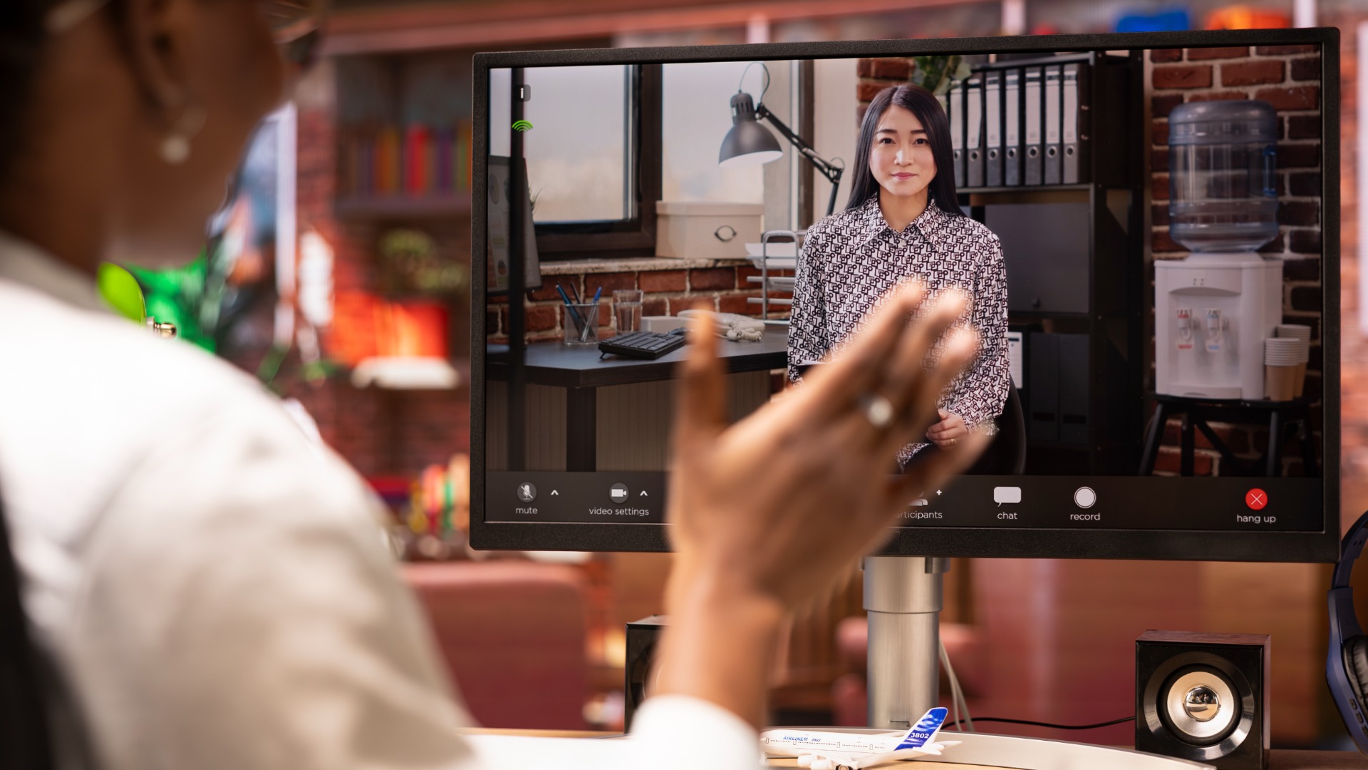 an image of a person using an enterprise video content management system